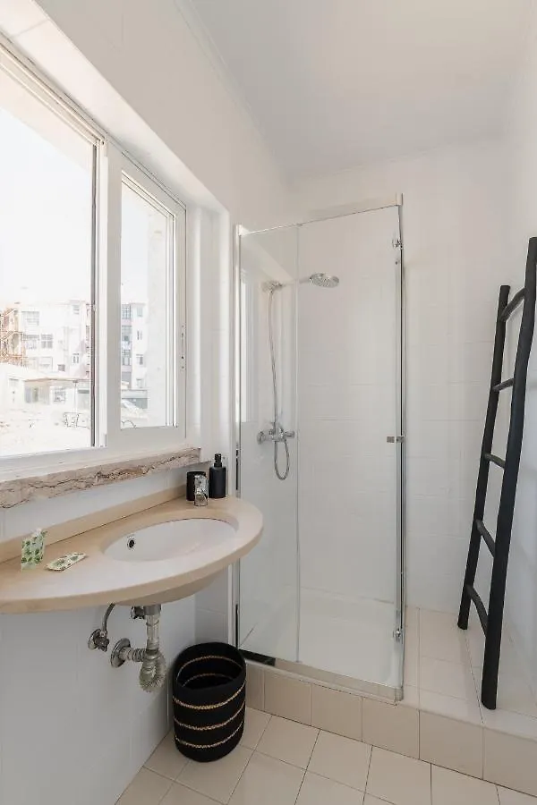 Casa Boma Lisboa - Lighting Apartment With Private Balcony - Campolide I