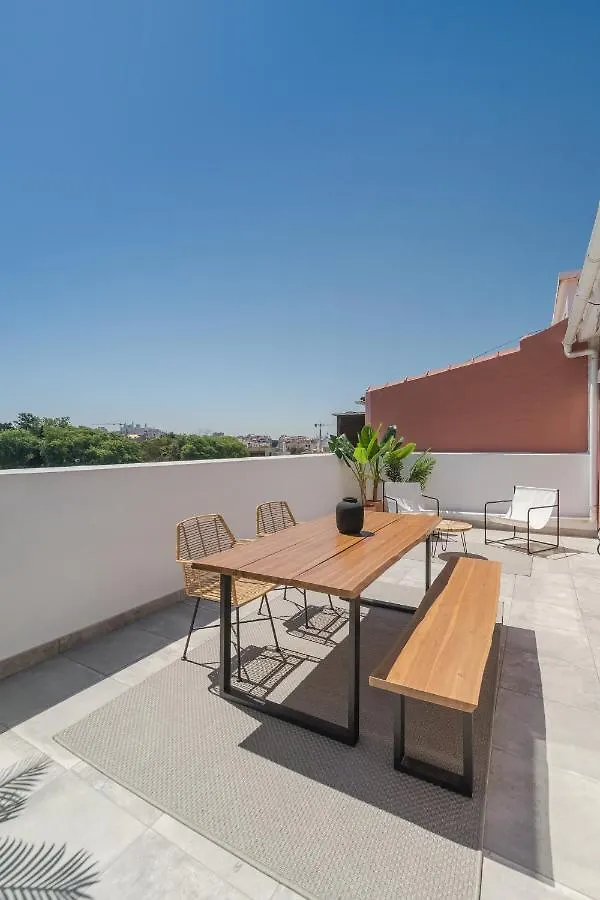 Casa Boma Lisboa - Lighting Apartment With Private Balcony - Campolide I Portugal