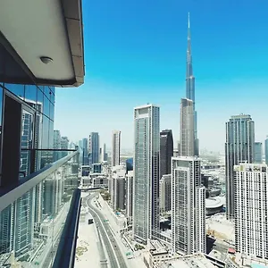 Paramount Tower And Residences With Infinity Sky Pool Apartment Dubai